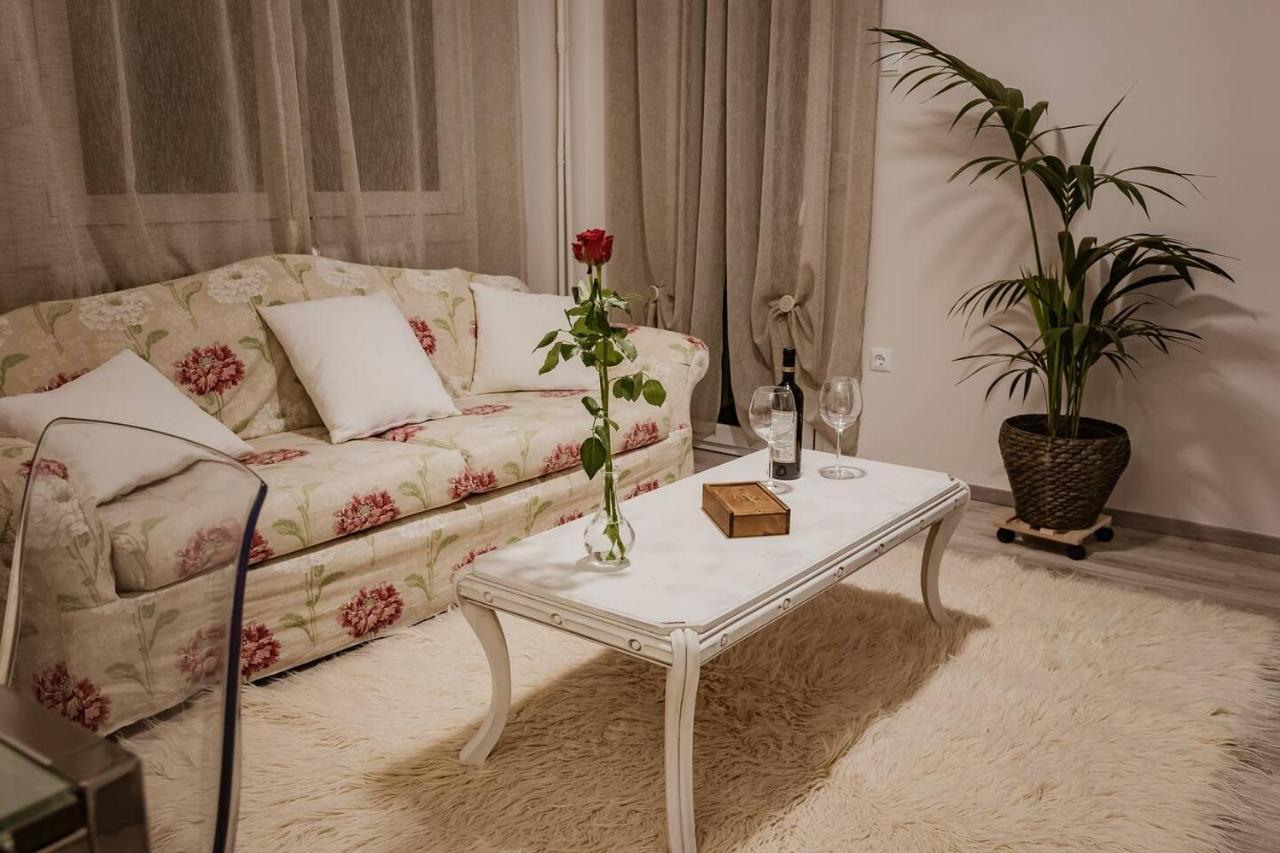 Ferienwohnung Country Chic In Ioannina City Center Exterior foto